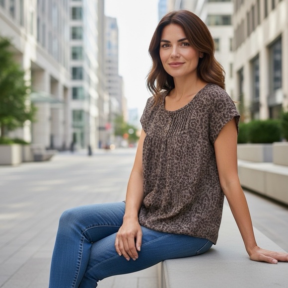 Christopher & Banks Brown Charcoal Print Peasant Top Flutter Sleeves Buttons XL - Picture 9 of 9